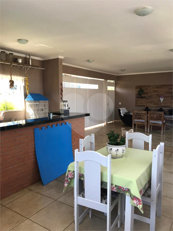 Casa de Condomínio à venda e aluguel com 4 quartos, 500m² - Foto 19