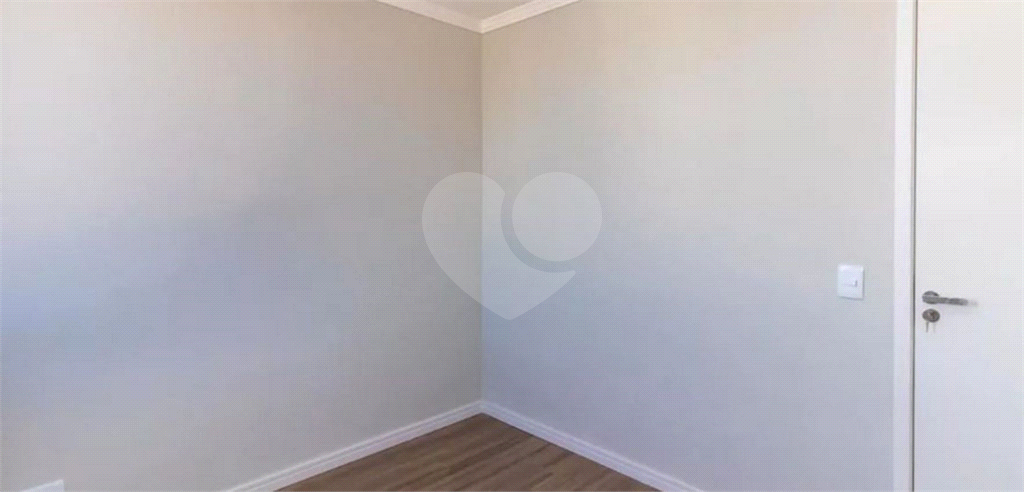 APARTAMENTO em PARQUE NOVO MUNDO