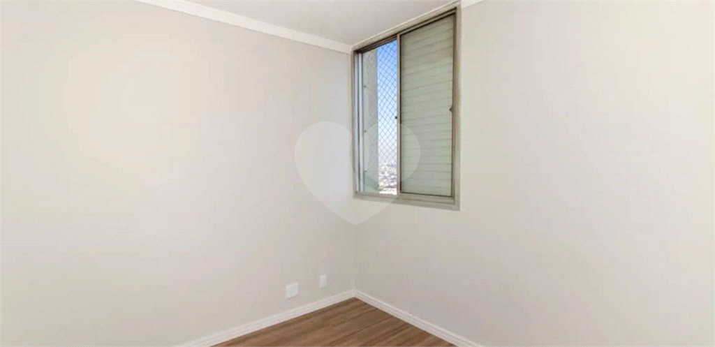 APARTAMENTO em PARQUE NOVO MUNDO