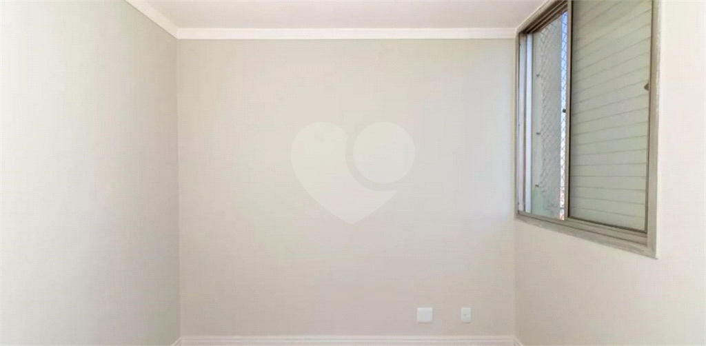 APARTAMENTO em PARQUE NOVO MUNDO