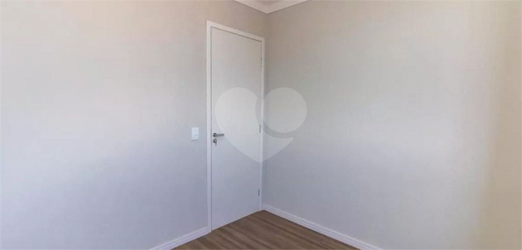 APARTAMENTO em PARQUE NOVO MUNDO