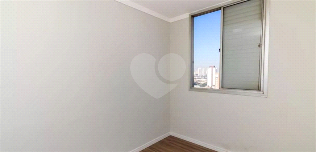 APARTAMENTO em PARQUE NOVO MUNDO