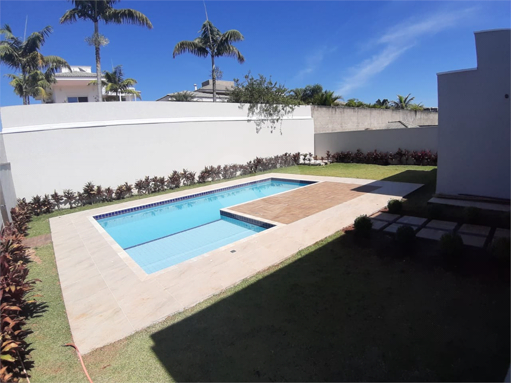 Casa de Condomínio à venda com 4 quartos, 325m² - Foto 47