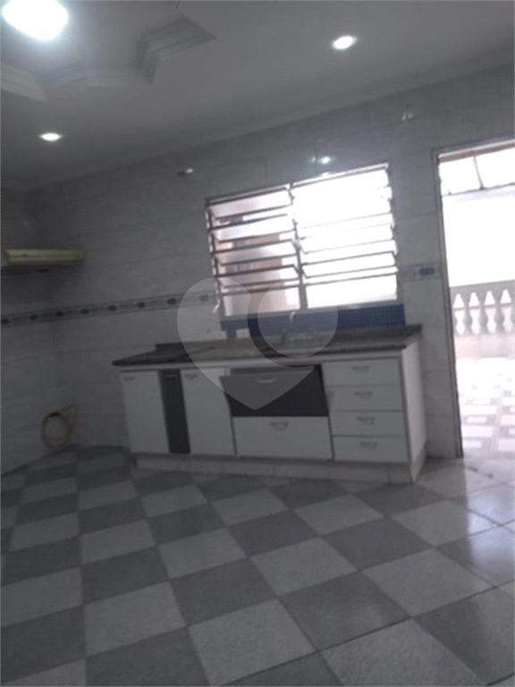 Sobrado, Jd. Tremembé, V. Rica.