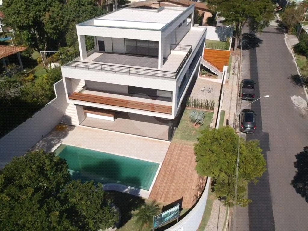 Casa à venda com 4 quartos, 650m² - Foto 12