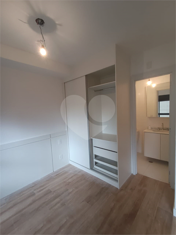 APARTAMENTO em BROOKLIN