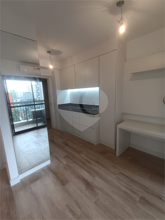 APARTAMENTO em BROOKLIN