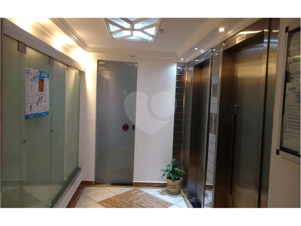 Excelente Apartamento no Parque Bristol