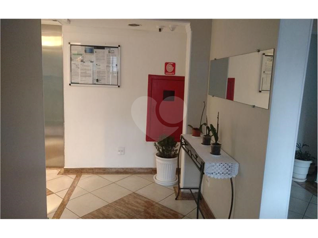 Excelente Apartamento no Parque Bristol