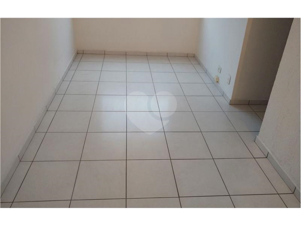 Excelente Apartamento no Parque Bristol
