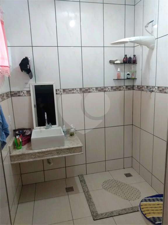 Casa à venda com 3 quartos, 200m² - Foto 7