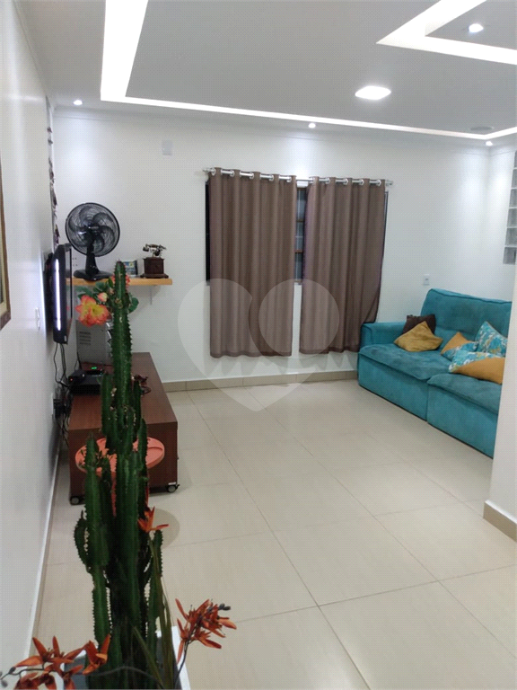 Casa à venda com 3 quartos, 200m² - Foto 6