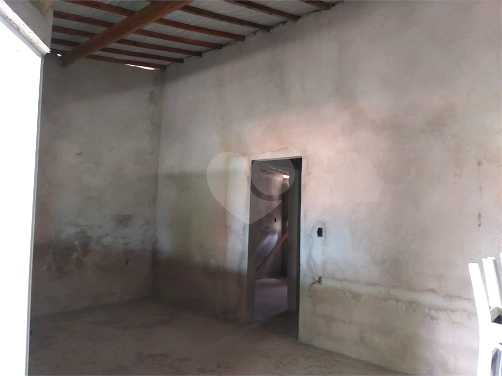 Casa à venda com 3 quartos, 231m² - Foto 14