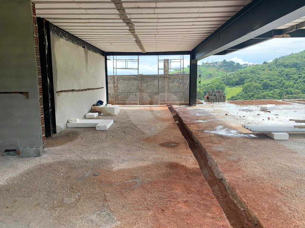 Terreno à venda com 4 quartos, 420m² - Foto 29