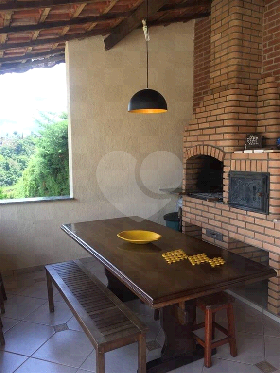 Casa de Condomínio à venda com 3 quartos, 250m² - Foto 17