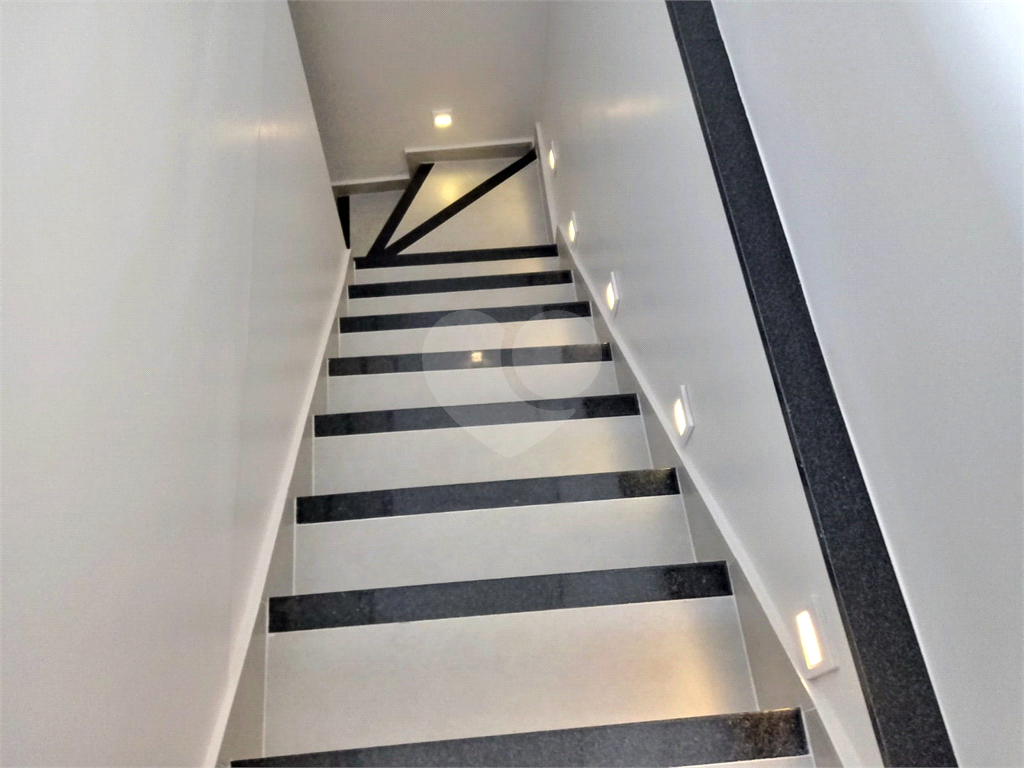 Casa Térrea Assobradada com Piscina - Jardim São Paulo