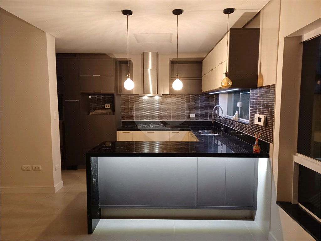 Casa Térrea Assobradada com Piscina - Jardim São Paulo