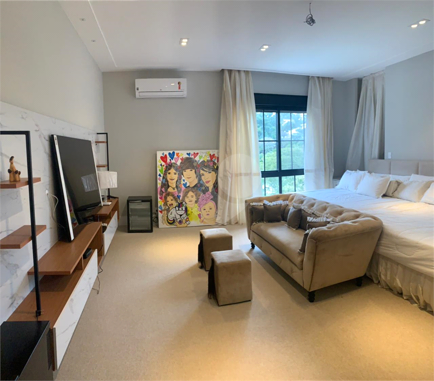 CASA 1260m², 6 QUARTOS, 10 VAGAS, NO TAMBORÉ - SP
