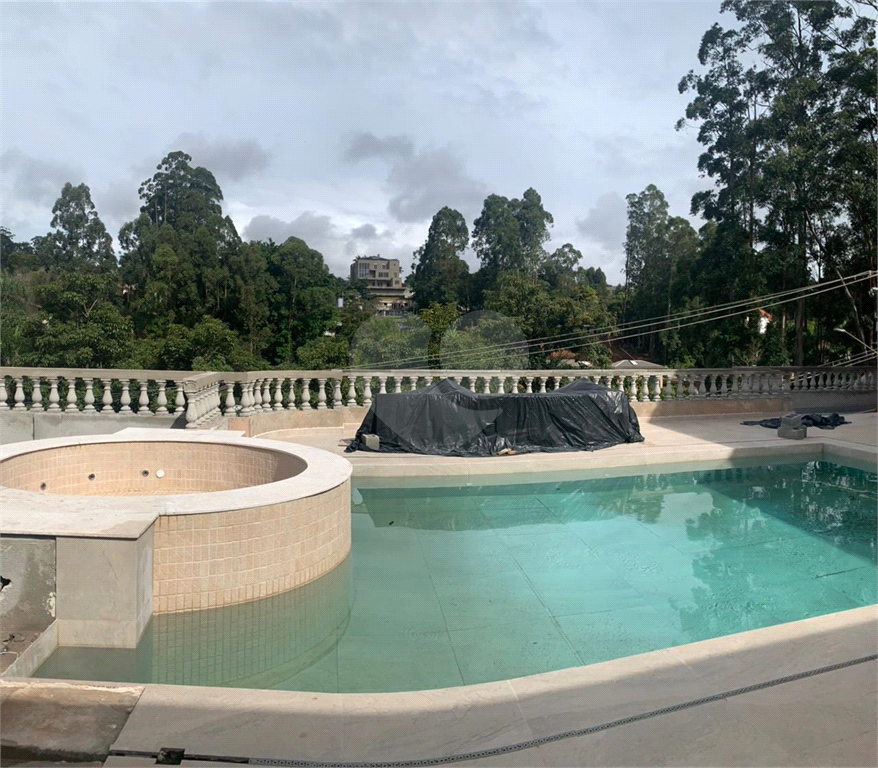 CASA 1260m², 6 QUARTOS, 10 VAGAS, NO TAMBORÉ - SP