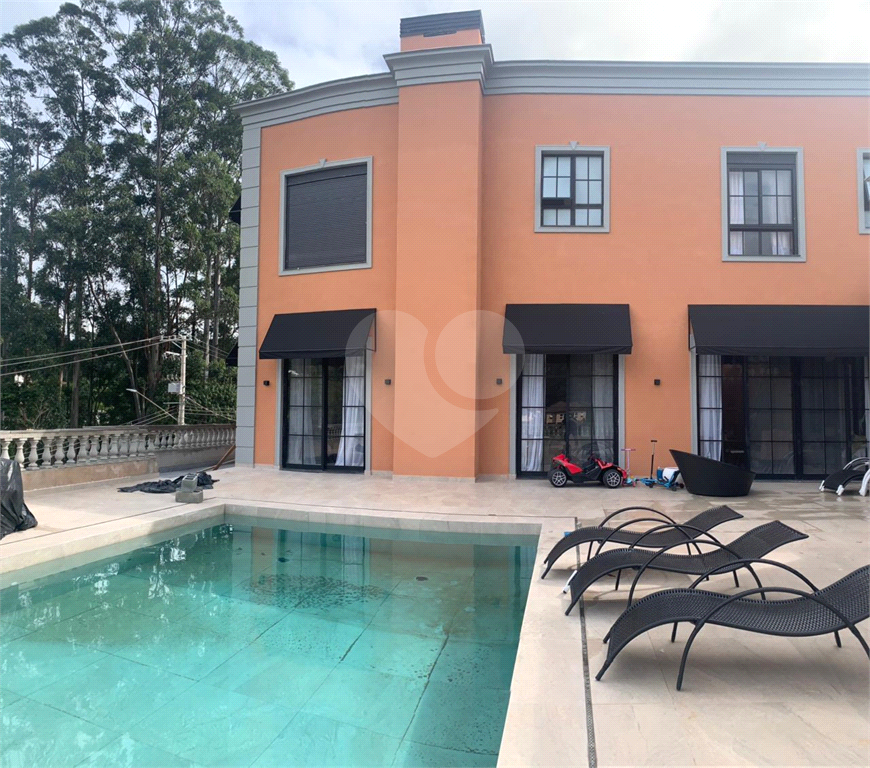 CASA 1260m², 6 QUARTOS, 10 VAGAS, NO TAMBORÉ - SP