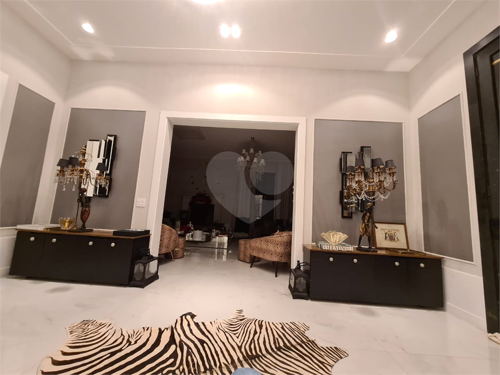 CASA 1260m², 6 QUARTOS, 10 VAGAS, NO TAMBORÉ - SP