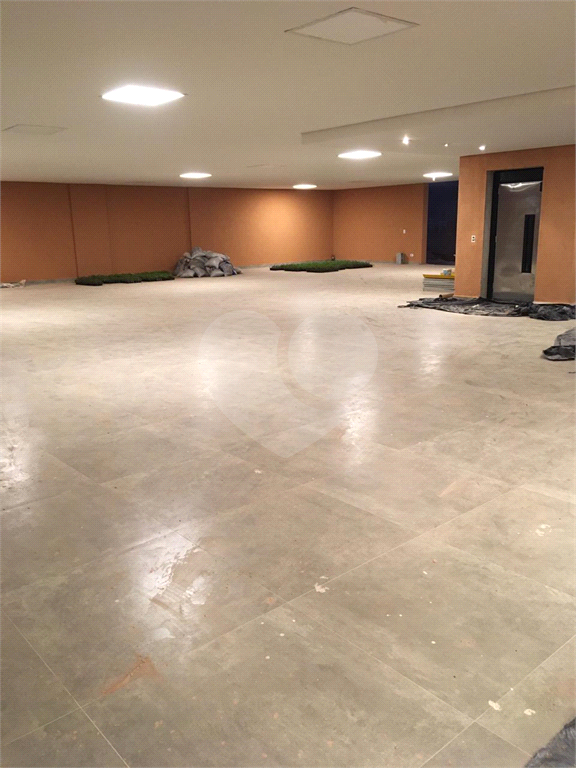 CASA 1260m², 6 QUARTOS, 10 VAGAS, NO TAMBORÉ - SP