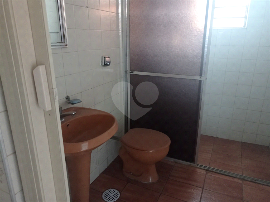 Amplo Sobrado no Tucuruvi a 700metros do metros podendo ser comercial ou residencial;

