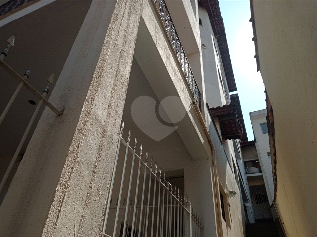 Amplo Sobrado no Tucuruvi a 700metros do metros podendo ser comercial ou residencial;

