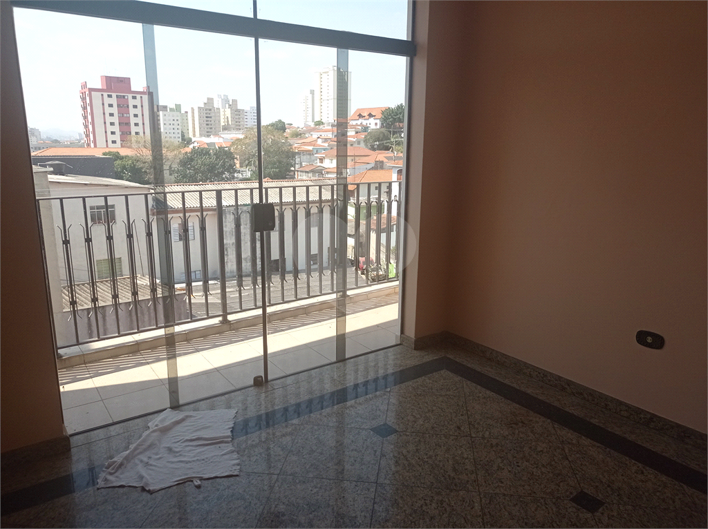 Amplo Sobrado no Tucuruvi a 700metros do metros podendo ser comercial ou residencial;

