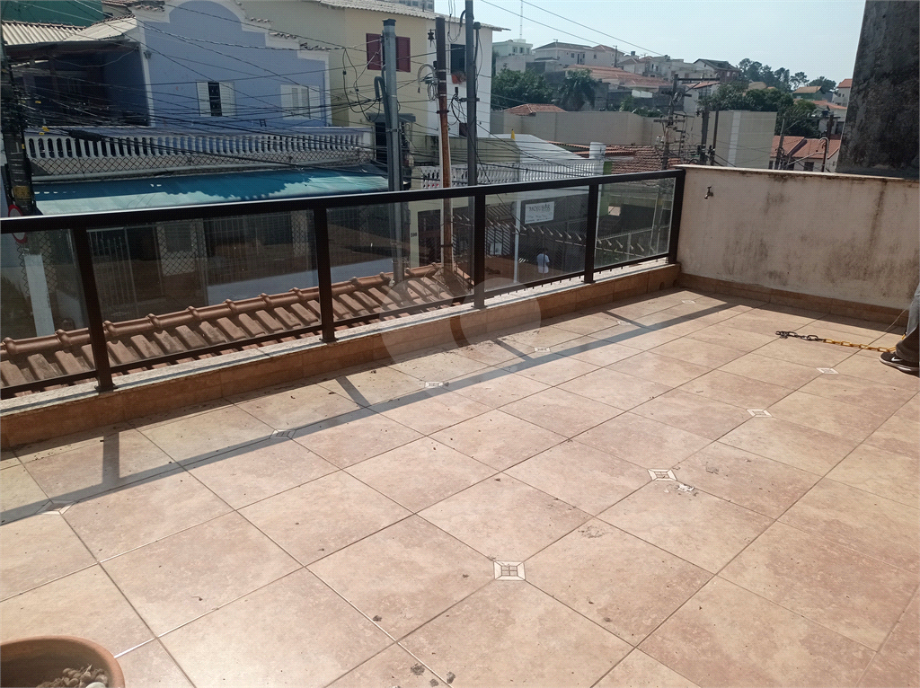 Amplo Sobrado no Tucuruvi a 700metros do metros podendo ser comercial ou residencial;

