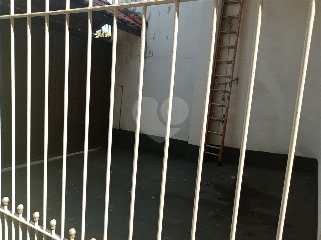 Amplo Sobrado no Tucuruvi a 700metros do metros podendo ser comercial ou residencial;

