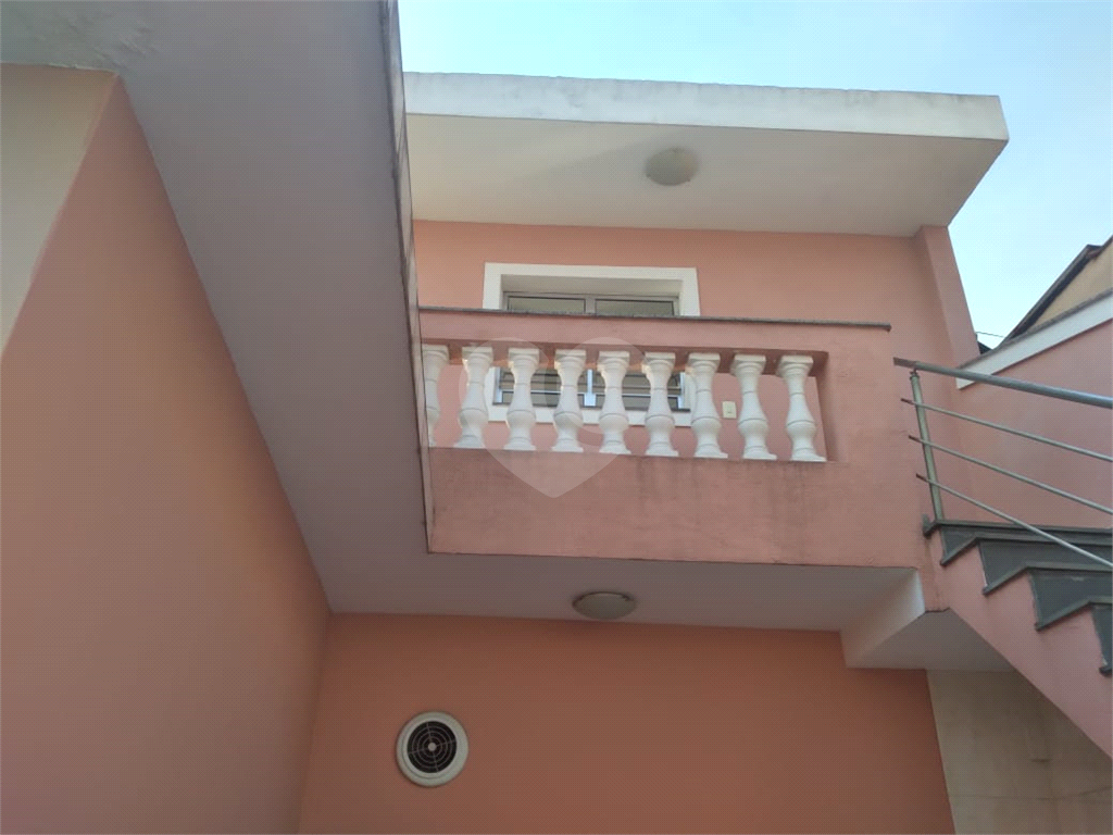 Sobrado à venda com 2 quartos, 300m² - Foto 18