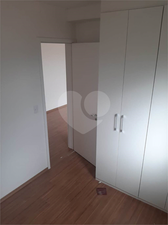 APARTAMENTO em BOM RETIRO