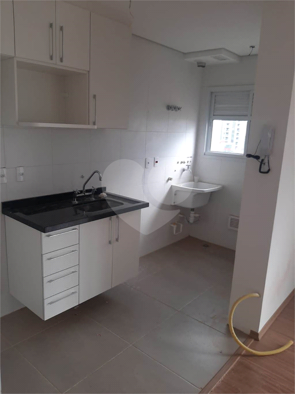APARTAMENTO em BOM RETIRO