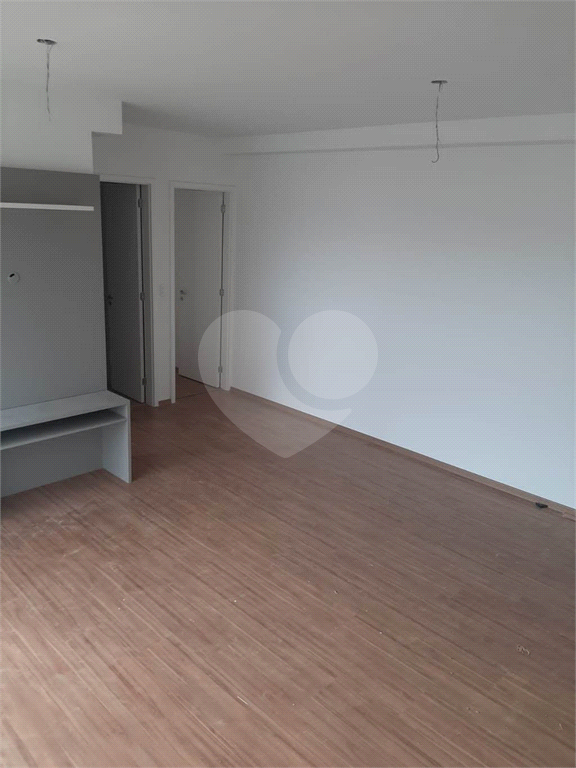 APARTAMENTO em BOM RETIRO