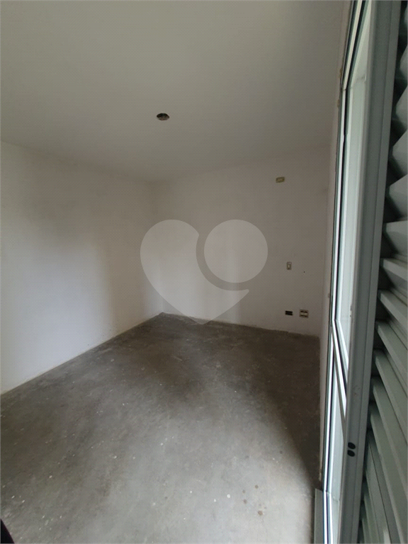 APARTAMENTO em MORUMBI