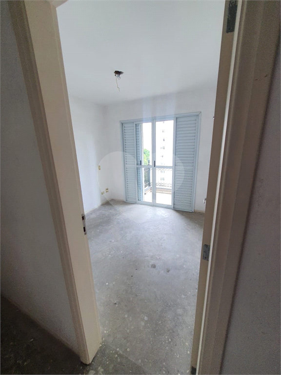 APARTAMENTO em MORUMBI