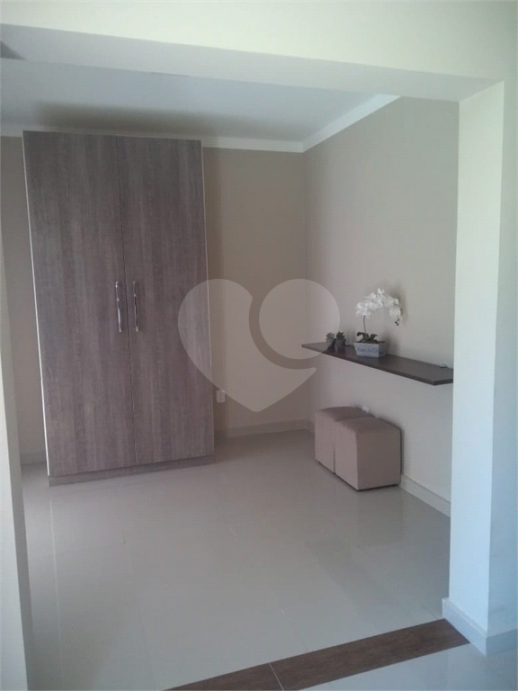 Casa de Condomínio à venda com 3 quartos, 300m² - Foto 13