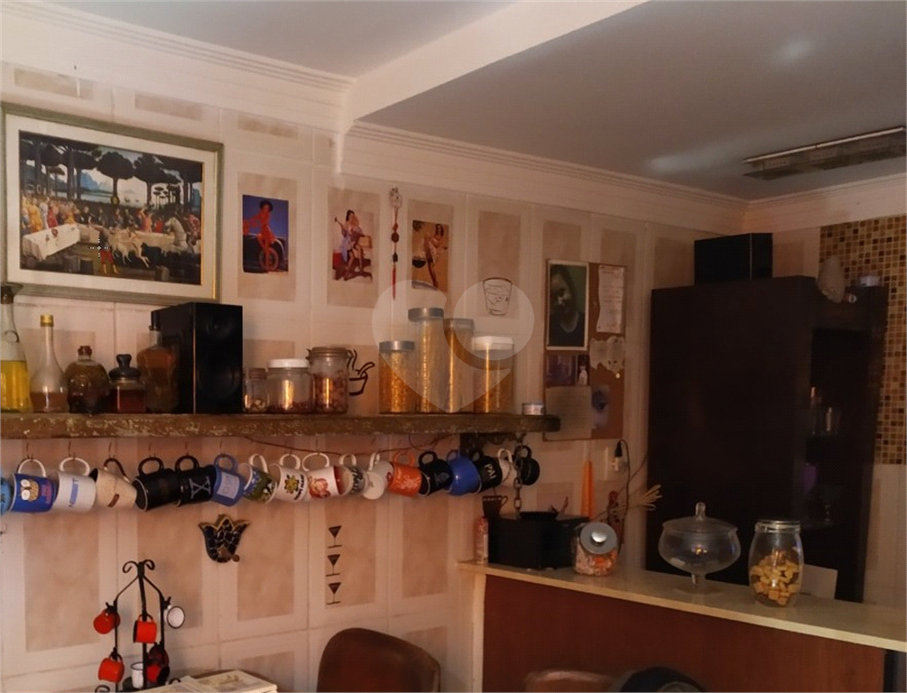 Casa com 4 dormitórios 180 m² na Consolação