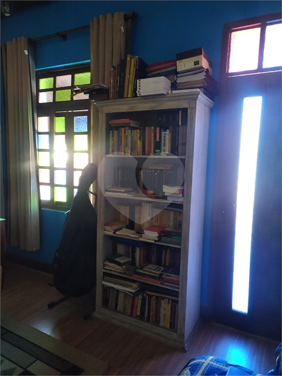 Casa com 4 dormitórios 180 m² na Consolação
