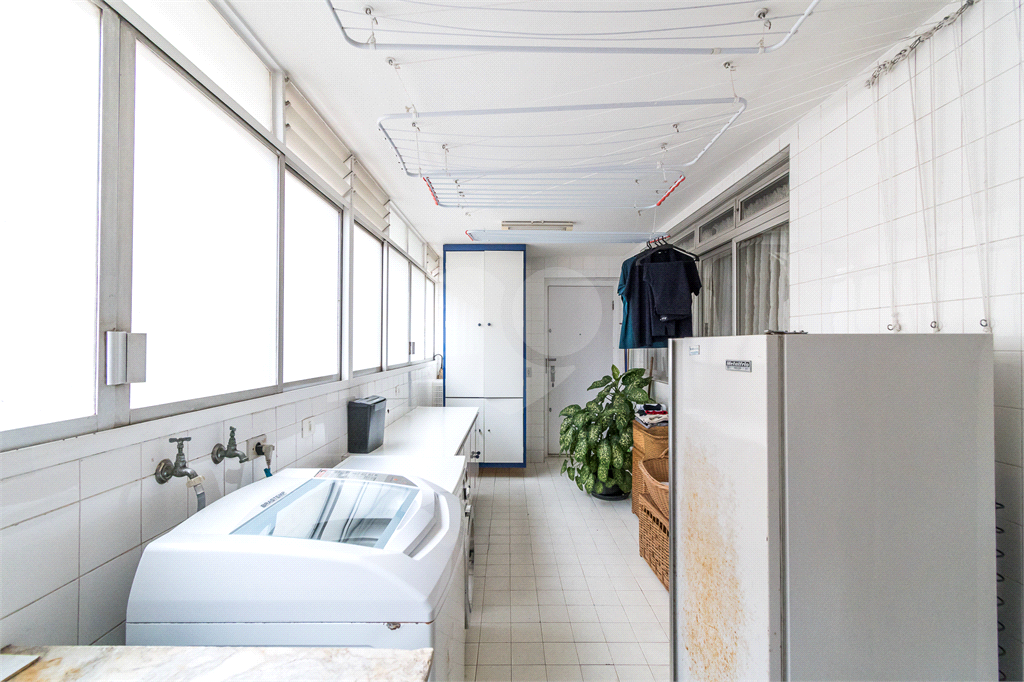 APARTAMENTO 4 SUÍTES A VENDA NOS JARDINS