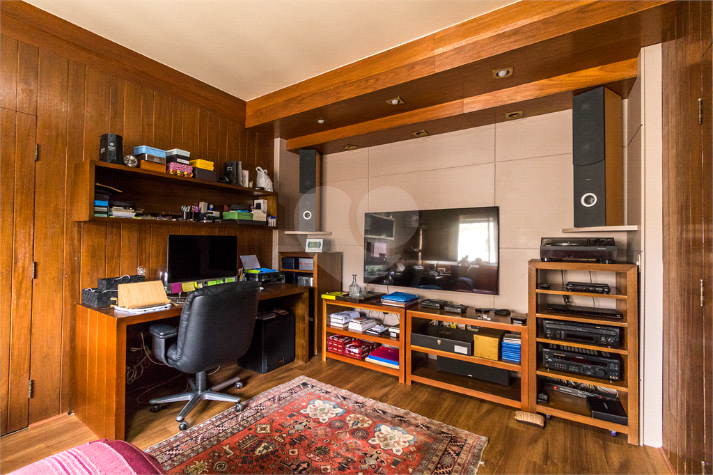 APARTAMENTO 4 SUÍTES A VENDA NOS JARDINS