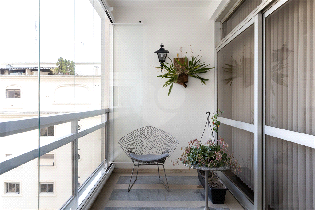 APARTAMENTO 4 SUÍTES A VENDA NOS JARDINS