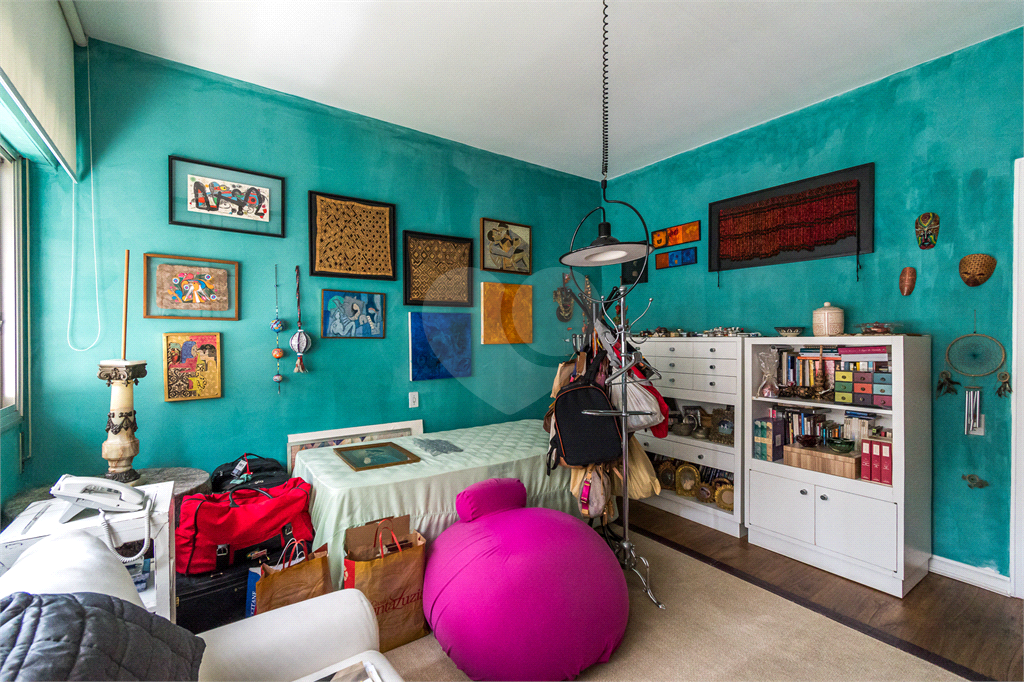 APARTAMENTO 4 SUÍTES A VENDA NOS JARDINS