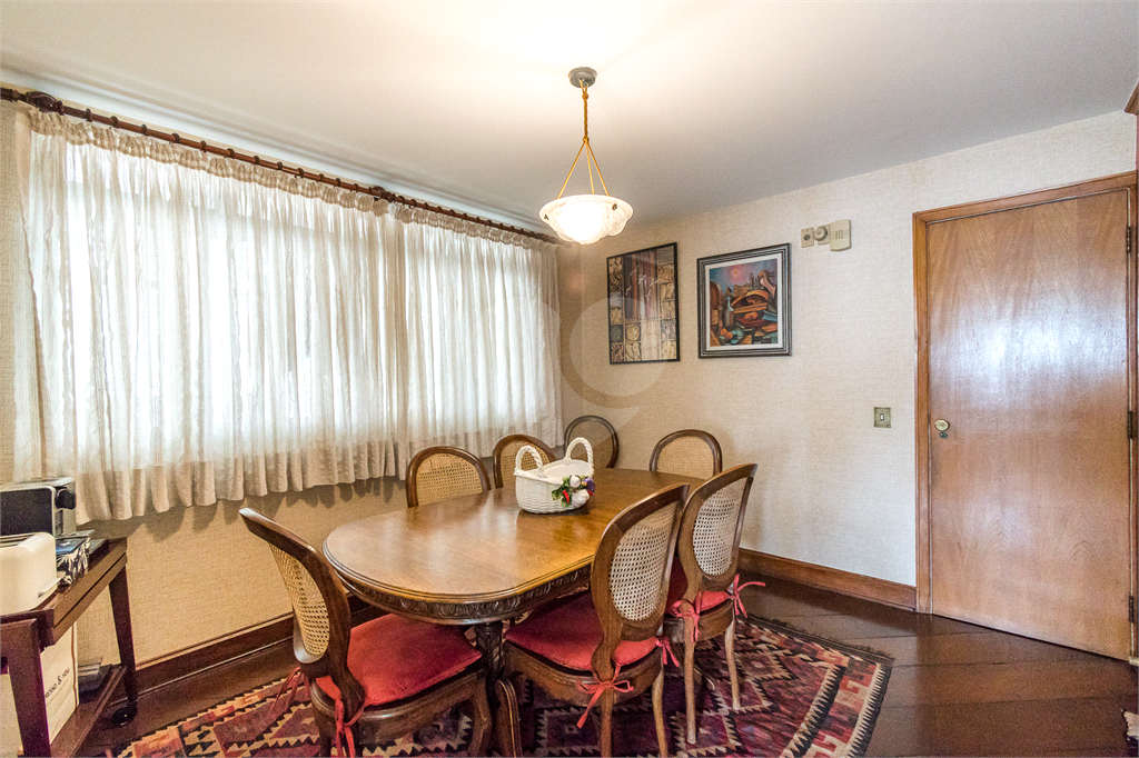 APARTAMENTO 4 SUÍTES A VENDA NOS JARDINS