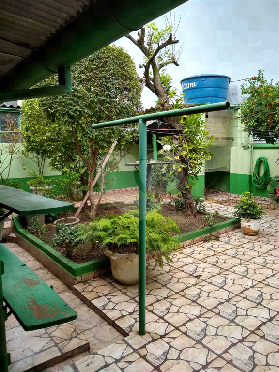 CASA EM JARAGUA