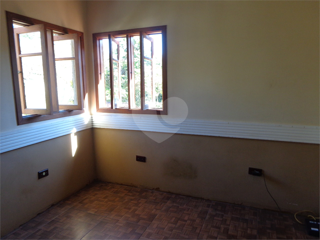 Sobrado à venda com 5 quartos, 320m² - Foto 11