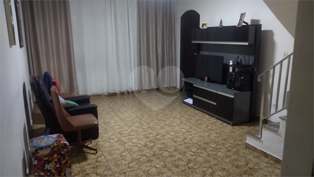Sobrado no Jaçana 2 dorms. 2 vagas