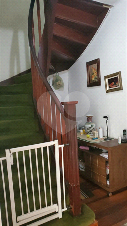 Casa 4 dormitórios, 2 vagas no  Pacaembu