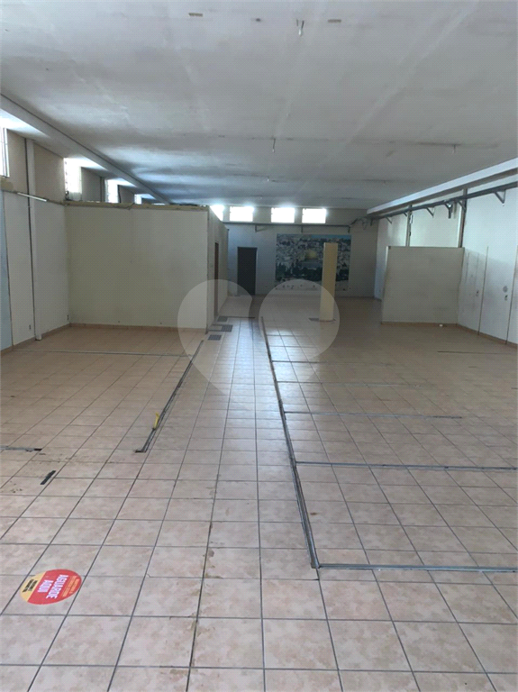 Imóvel Comercial em Santana 